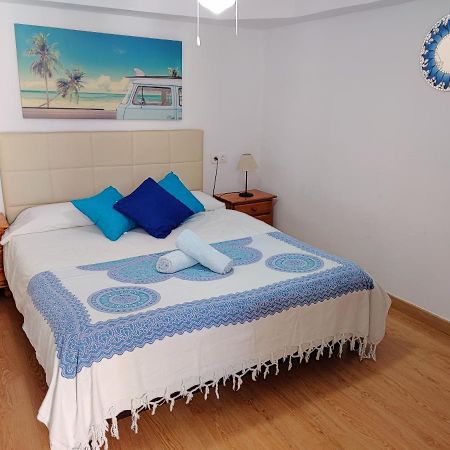 Apartamento Barbacoa, Piscina Y Playa プエブラ・ド・ファルナルス エクステリア 写真