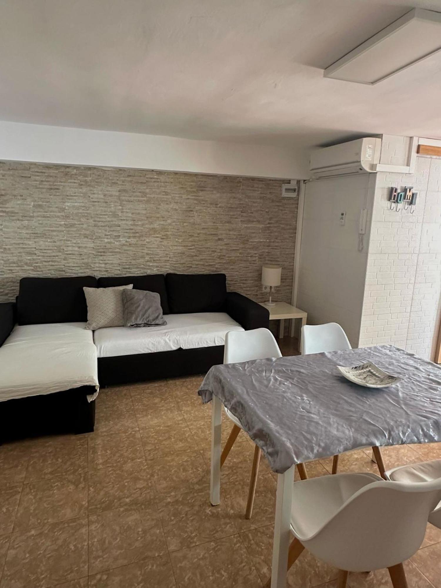 Apartamento Barbacoa, Piscina Y Playa プエブラ・ド・ファルナルス エクステリア 写真
